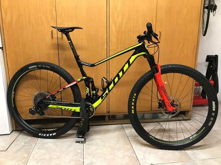 Used Scott Spark RC 900 World Cup 2018 2018 Mountainbike, Black, 29 — image 1 of 4