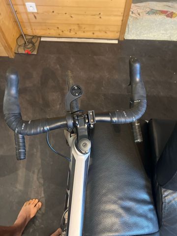 Used BMC Teammachine SLR FIVE 2023 2023 Road & Gravel, Light Gray — image 3 of 3