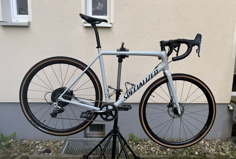 Used Specialized Crux Comp 2023 2023 Road & Gravel — image 1 of 4
