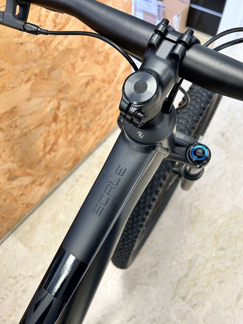 Gebrauchtes Scott Scale 940 2026 Mountainbike, Schwarz — Bild 7 von 9