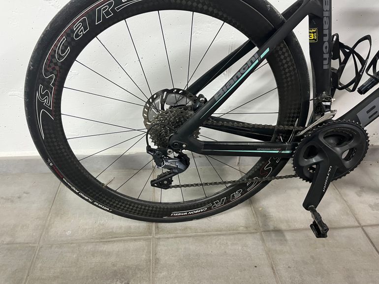 Used Bianchi Aria Disc Ultegra 2018 2018 Road & Gravel, Black — image 1 of 5