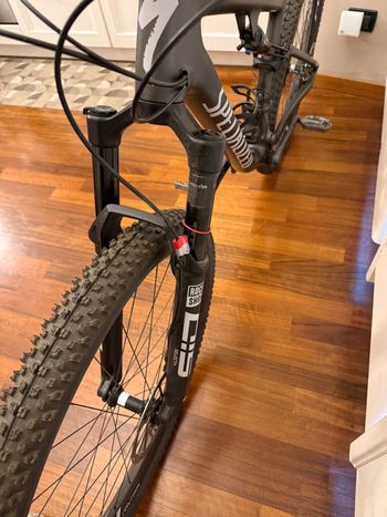 Used Specialized Stumpjumper Comp 2022 2022 Mountainbike, Light Gray, 29 — image 5 of 6