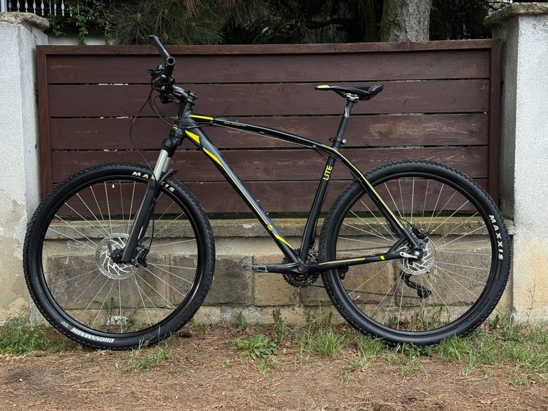 Used Merida Big Nine 1000 Lite 2015 Mountainbike, Black — image 1 of 9