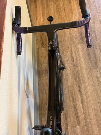 Used Trek Émonda SLR 6 AXS 2024 2024 Road & Gravel, Black — image 3 of 4