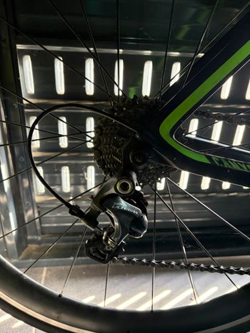Used Canyon Speedmax CF 8.0 2018 2018 Road & Gravel — image 4 of 10