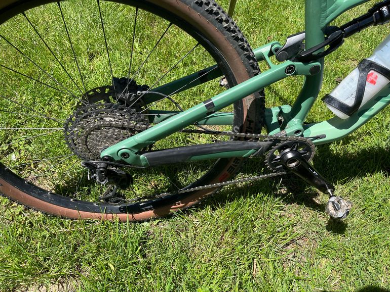 Used Canyon Neuron 7 2023 2023 Mountainbike, Green, 27.5, 29 — image 3 of 3