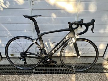 Used Trek Madone 9.0 2018 2018 Road & Gravel, Black — image 1 of 9