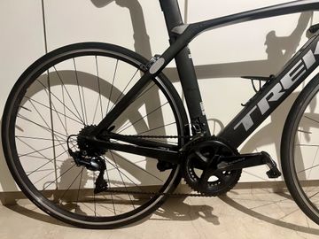 Used Trek Madone 9.0 2018 2018 Road & Gravel, Black — image 5 of 9