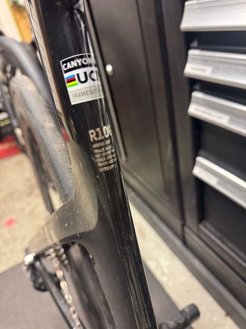 Gebrauchtes Canyon Aeroad CFR AXS 2026 2026 Road & Gravel, Schwarz — Bild 6 von 16