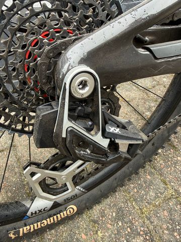 UNNO Mith Factory 2024 2024 Mountainbike de segunda mano, Gris claro — imagen 2 de 8