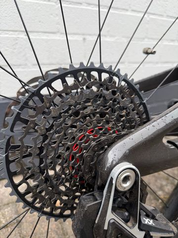 UNNO Mith Factory 2024 2024 Mountainbike de segunda mano, Gris claro — imagen 3 de 8