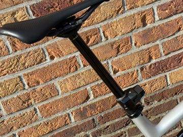 Tweedehands Specialized Epic Shimano XTR Di2 2025 Mountainbike — afbeelding 13 van 18