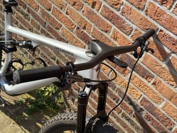 Tweedehands Specialized Epic Shimano XTR Di2 2025 Mountainbike — afbeelding 8 van 18