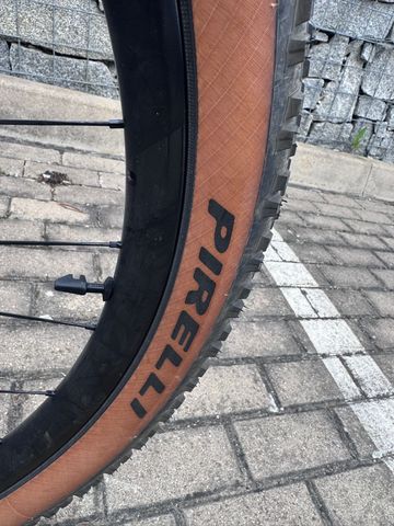 Używany Pinarello Dogma SRAM XX1 Eagle AXS 2024 Mountainbike — zdjęcie 15 z 16