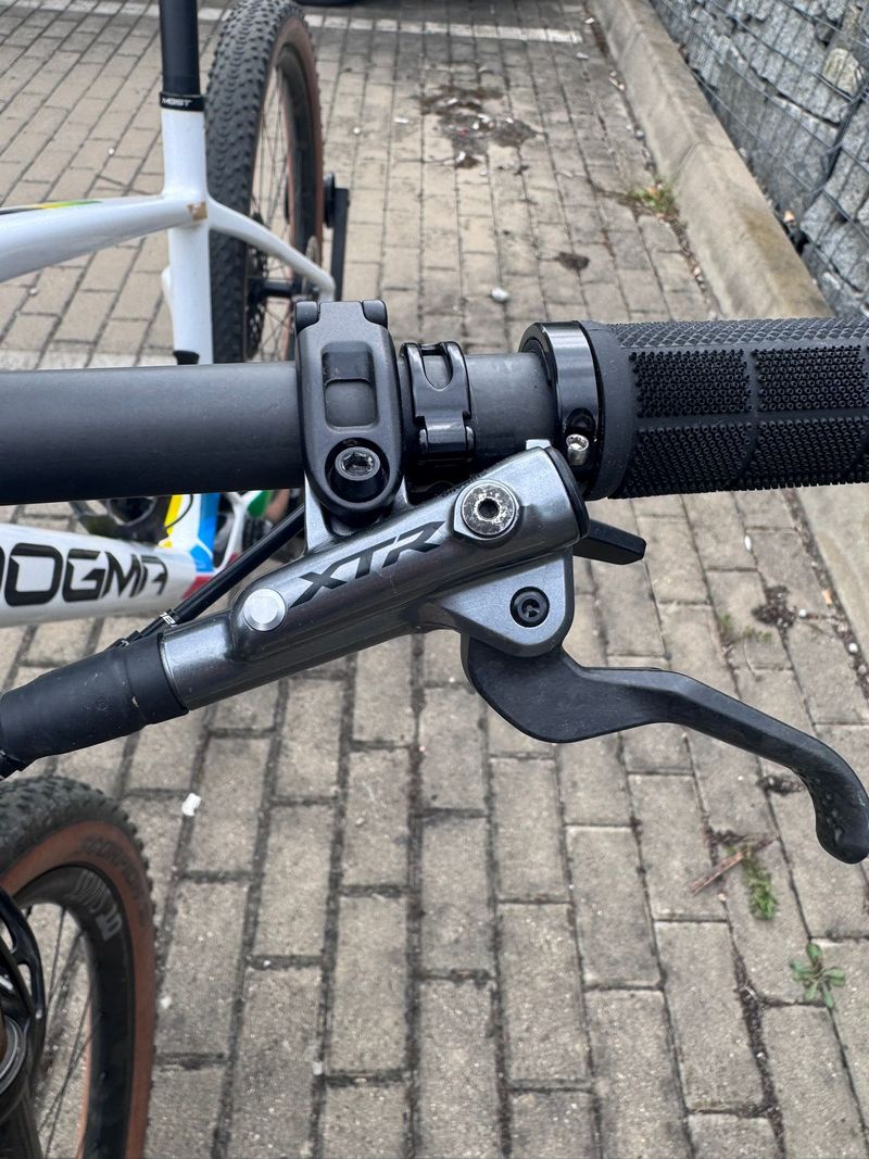 Używany Pinarello Dogma SRAM XX1 Eagle AXS 2024 Mountainbike — zdjęcie 11 z 16