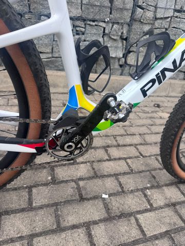Używany Pinarello Dogma SRAM XX1 Eagle AXS 2024 Mountainbike — zdjęcie 7 z 16