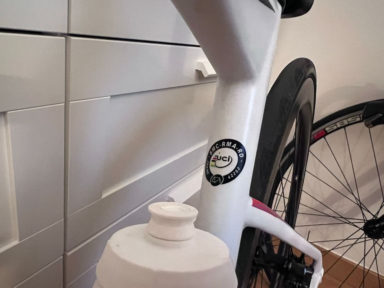 Used BMC Roadmachine Shimano Ultegra 2018 Road & Gravel — image 7 of 11
