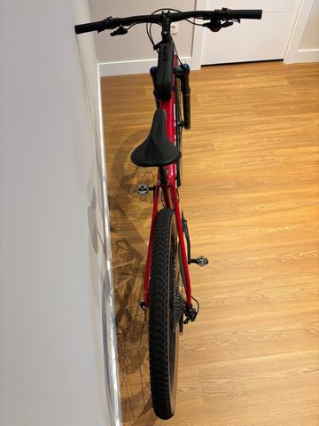 Gebrauchtes Focus RAVEN 8.8 2020 2020 Mountainbike, Rot, 29 — Bild 4 von 7