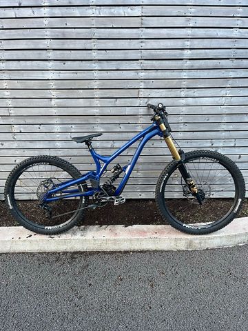 Commencal Custom SRAM GX 2023 Mountainbike usato, Blu — immagine 5 di 9