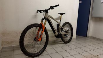 Used Focus Sam Shimano XTR 2022 Mountainbike, Orange — image 1 of 9
