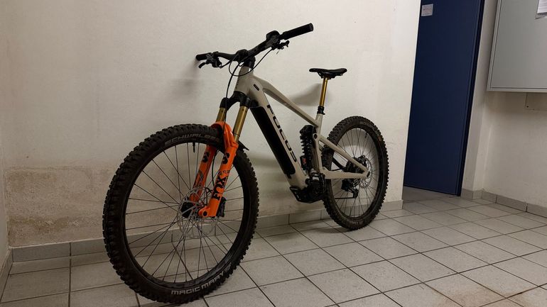 Used Focus Sam Shimano XTR 2022 Mountainbike, Orange — image 1 of 9
