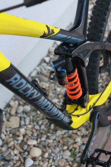 Käytetty Rocky Mountain Slayer SRAM X01 Eagle 2025 Mountainbike — kuva 6 / 11