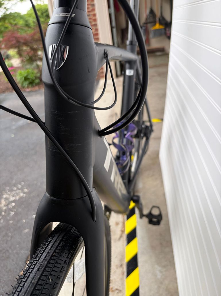 Used Trek Domane+ AL 5 2024 2024 Road & Gravel, Black — image 11 of 12