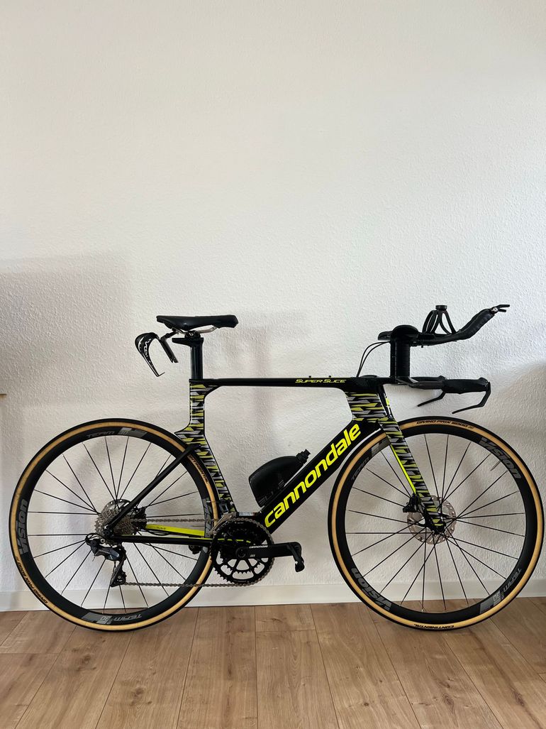 Used Cannondale SuperSlice Ultegra 2019 2019 Road & Gravel, Black — image 1 of 8