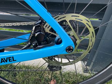 Used Factor Ostro SRAM Force eTap AXS 2025 Road & Gravel, Blue — image 8 of 10