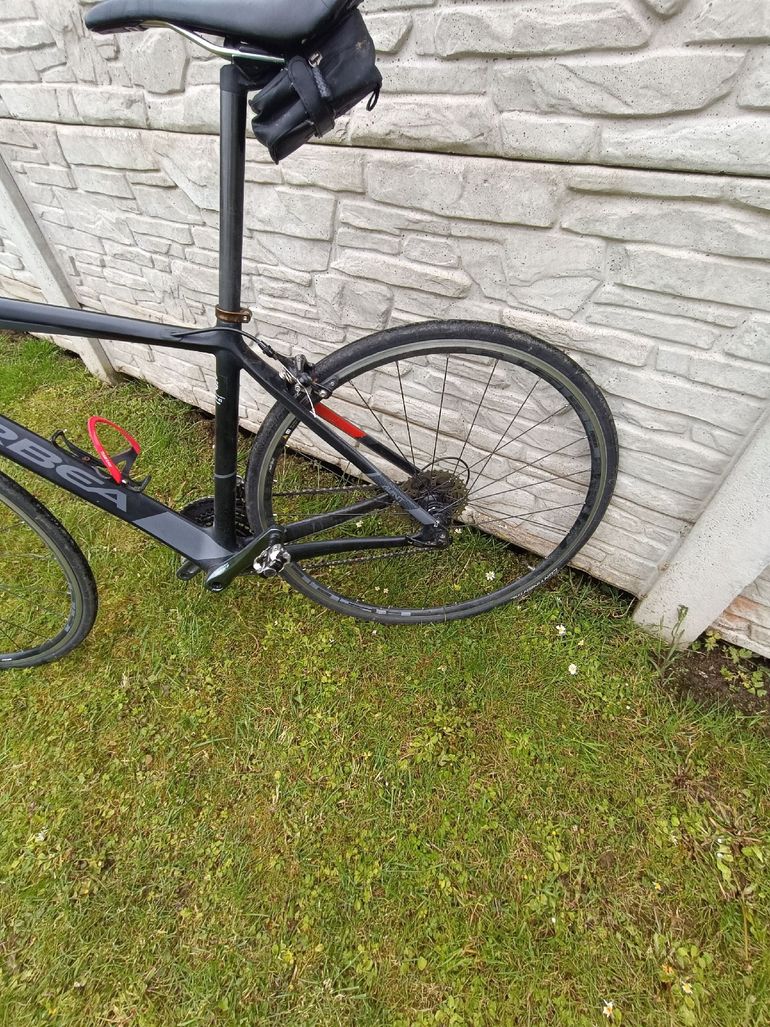 Used Orbea Orbea Avant M40 2018 Road & Gravel, Black — image 2 of 9