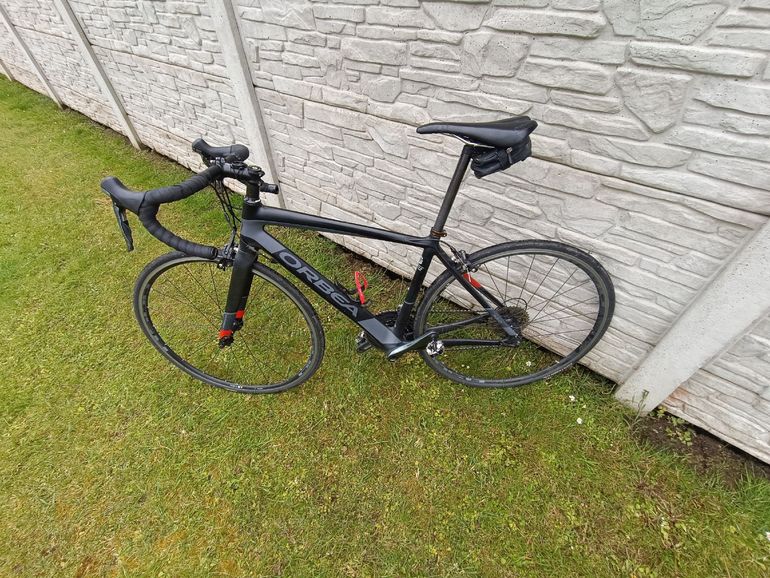 Used Orbea Orbea Avant M40 2018 Road & Gravel, Black — image 1 of 9