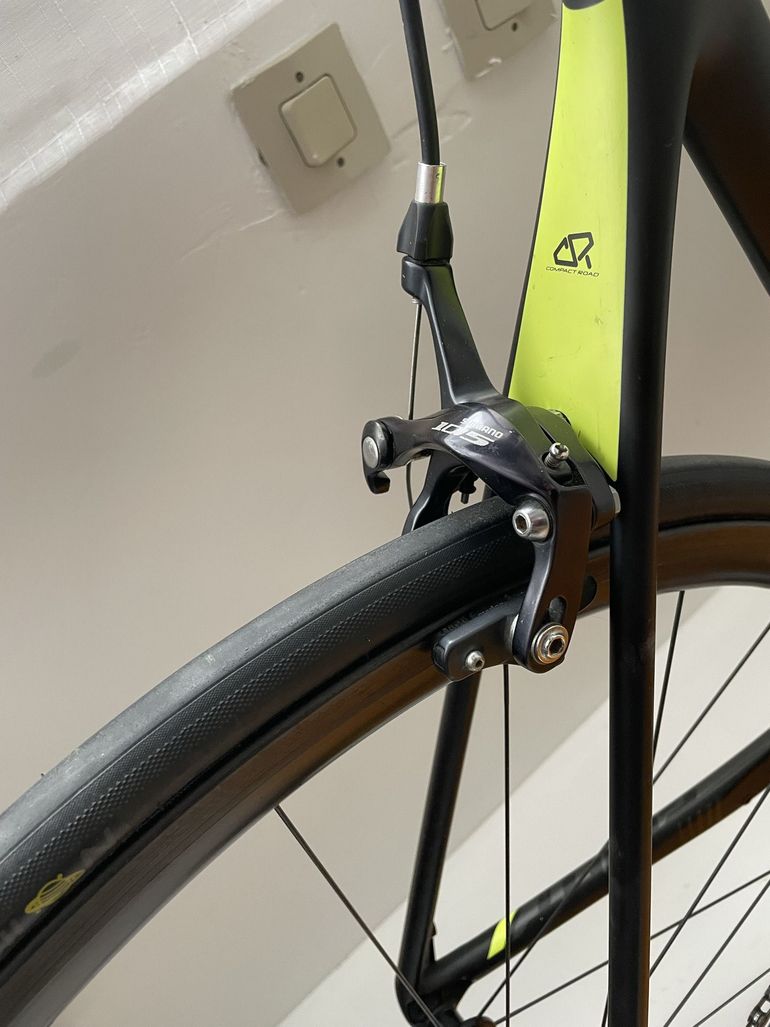 Used Giant Giant Custom Shimano 105 2017 Road & Gravel, Black — image 6 of 6