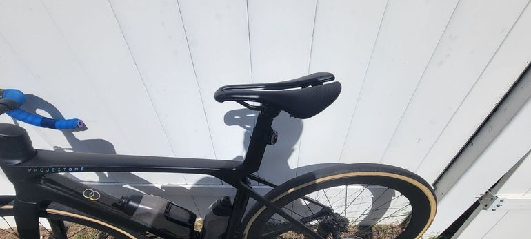 Used Trek Madone SLR 7 Gen 8 2025 2025 Road & Gravel, Black — image 4 of 10