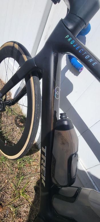 Used Trek Madone SLR 7 Gen 8 2025 2025 Road & Gravel, Black — image 5 of 10