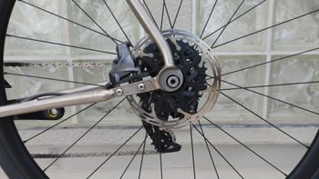 Used Lynskey Helix SRAM Force eTap AXS 2022 2022 Road & Gravel, Light Gray — image 5 of 12