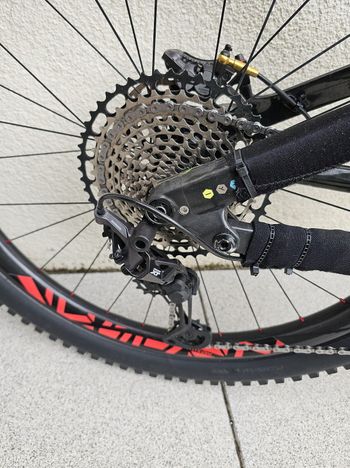 Used Conway WME 27,5 Carbon Enduro L / 47 cm Conway WME 27,5 Carbon Enduro L / 47 Cm 2017 Mountainbike — image 8 of 12