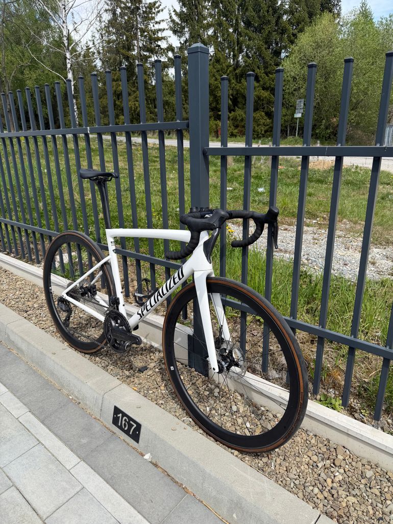 Used Specialized Tarmac SL8 Expert - Shimano Ultegra Di2 2025 2025 Road & Gravel, Blanco — image 3 of 30