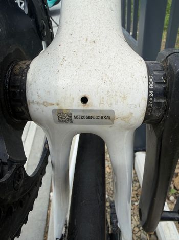 Used Specialized Tarmac SL8 Expert - Shimano Ultegra Di2 2025 2025 Road & Gravel, Blanco — image 29 of 30