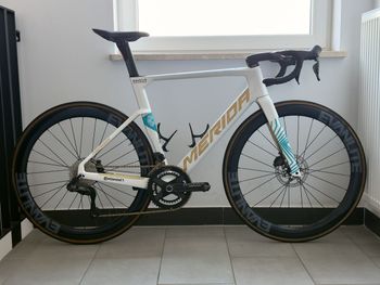 Merida, Reacto Shimano Ultegra Di2