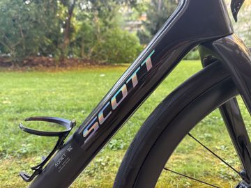 Tweedehands Scott Addict RC 30 2025 2025 Road & Gravel — afbeelding 3 van 11