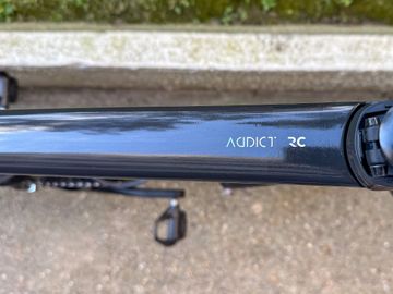 Tweedehands Scott Addict RC 30 2025 2025 Road & Gravel — afbeelding 10 van 11
