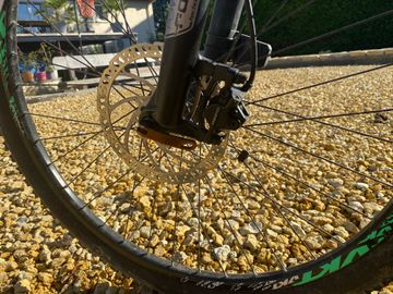Used Montana Custom Shimano Acera 2016 Mountainbike, Green — image 8 of 8
