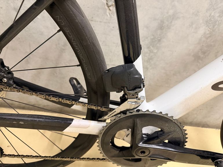 Used Canyon Ultimate CF SL 7 AXS 2024 2024 Road & Gravel, White — image 5 of 5