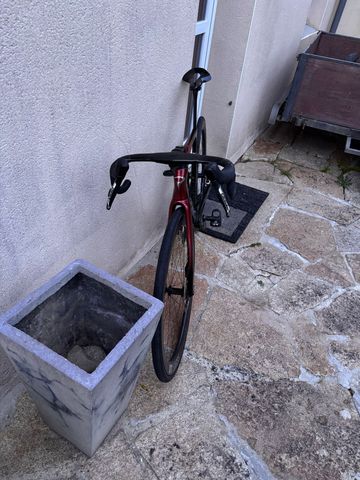 Tweedehands Pinarello Dogma SRAM Red 2025 Road & Gravel — afbeelding 4 van 7