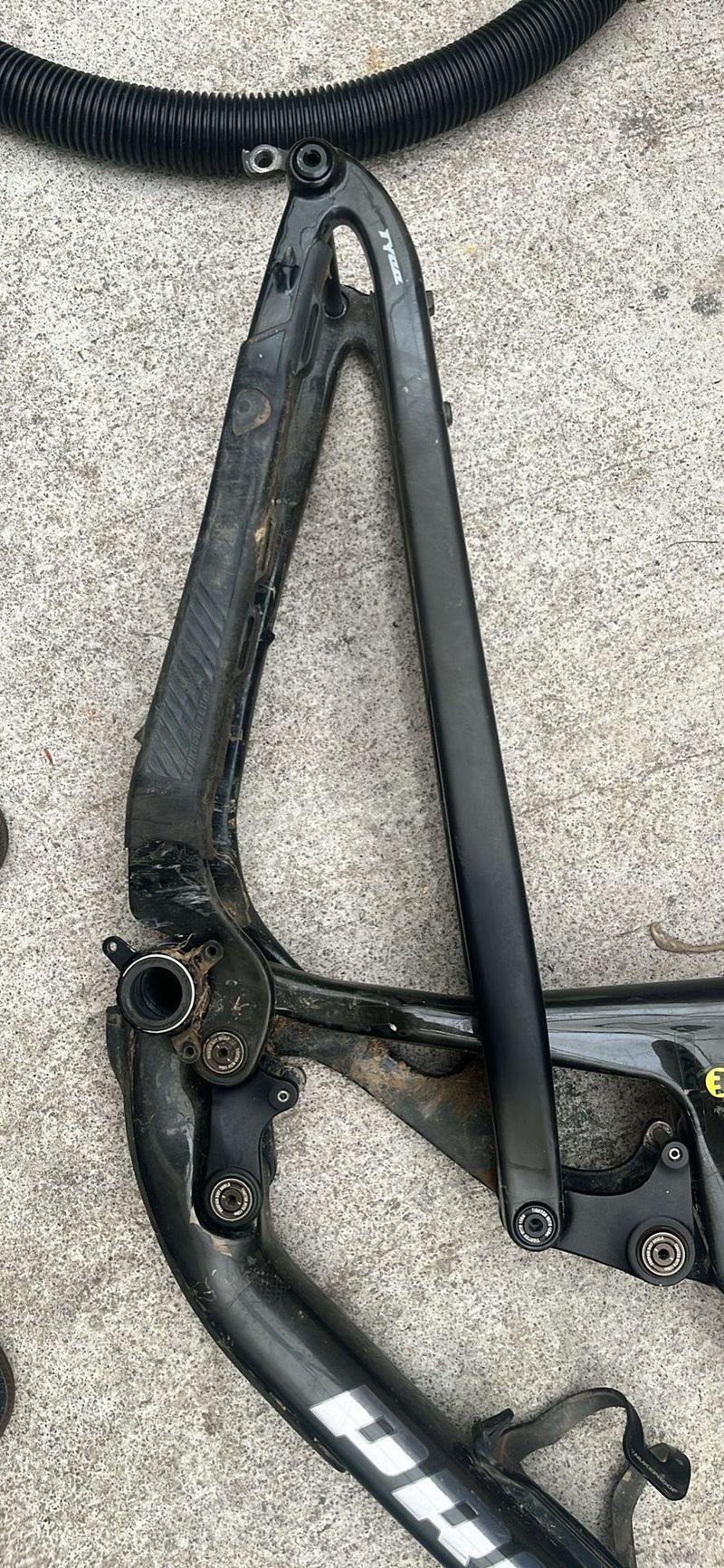 Używany Propain Tyee CF 29 Start 2022 Frameset 2022 MTB