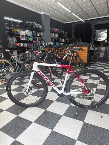 Used Ridley Helium Shimano Ultegra 2024 Road & Gravel, White — image 2 of 3