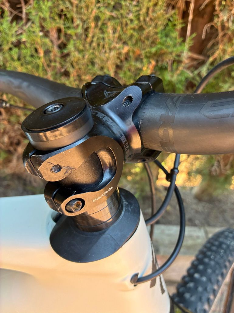 Tweedehands Specialized Epic Sram Eagle Transmission XX 2025 Mountainbike — afbeelding 44 van 54