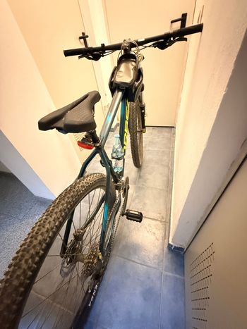 Used Orbea MX 50 27.5 2020 2020 Mountainbike, Green, 27.5 — image 2 of 9