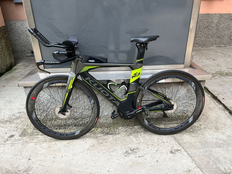Used Kuota Custom Shimano Ultegra Di2 2023 Road & Gravel, Black — image 1 of 16