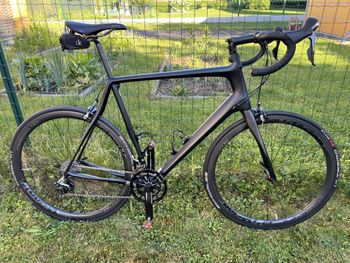Used Cannondale Synapse Hi-MOD Black Inc 2014 Road & Gravel